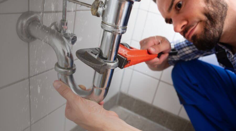 Local tankless water heater installation in Brunswick, OH